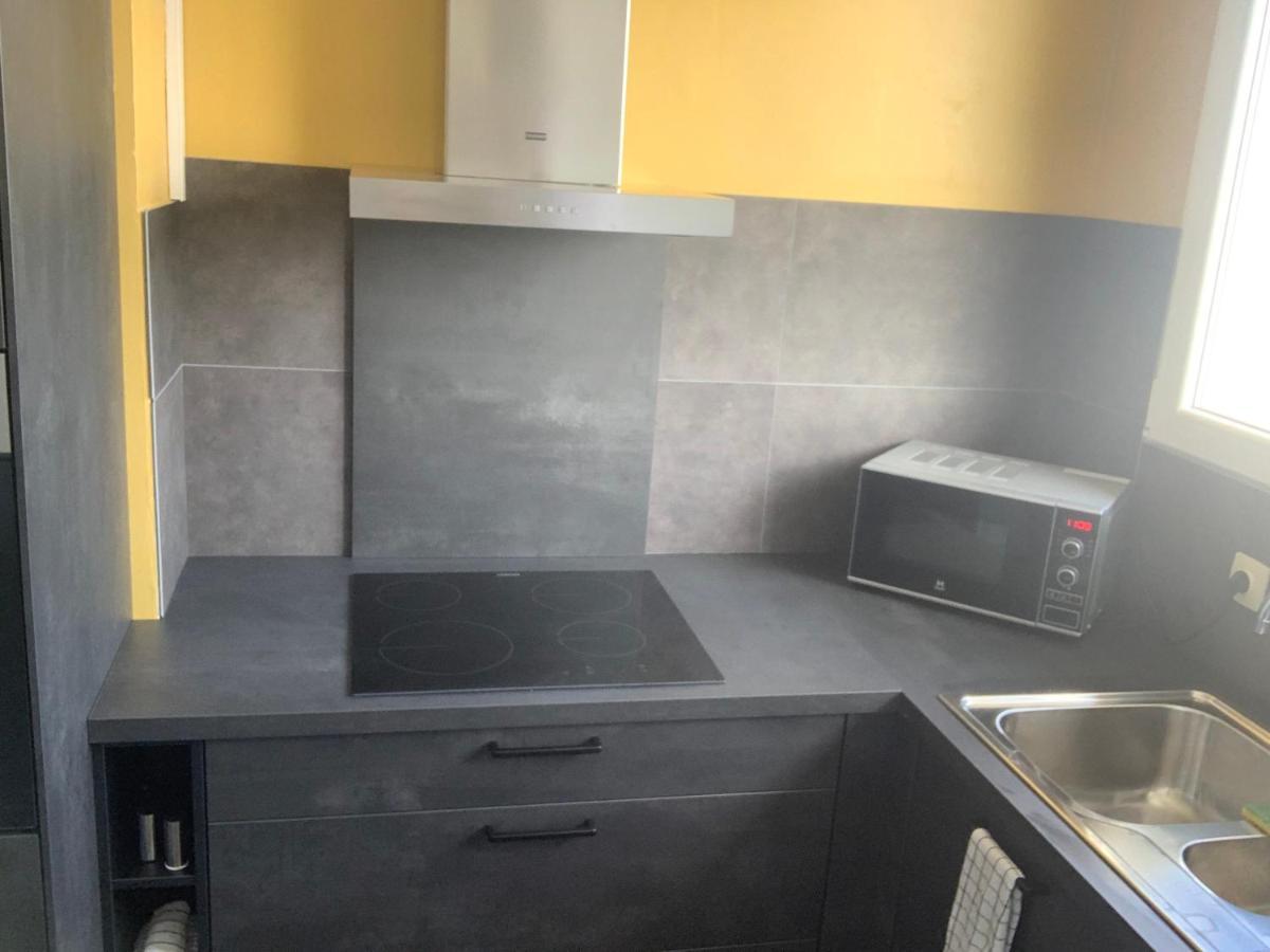 Appartement Tout Confort Dans Une Residence Calme Givet Εξωτερικό φωτογραφία